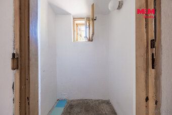 For Sale standalone family house in quiet part of village Choce