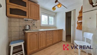 Exclusively offered for sale is a stone recreational cottage with beautiful garden in the…