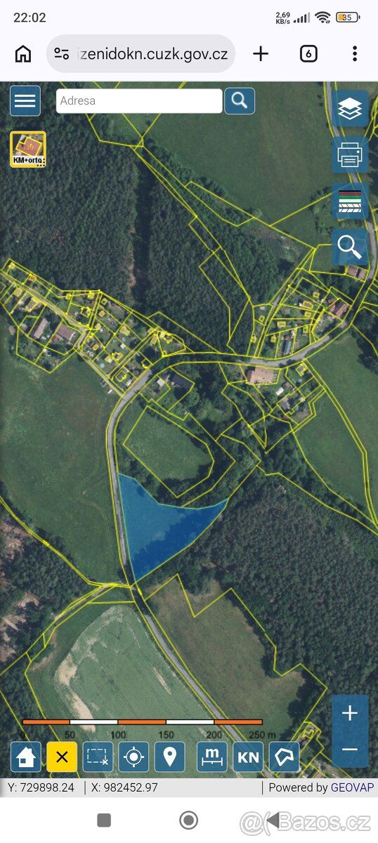 Sprzedamy działkę o powierzchni 5613 m2, obręb ewidencyjny Kvítkov koło České Lípy