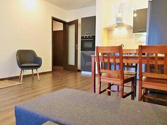 Oferujemy na sprzedaż jasny apartament 2+k o powierzchni