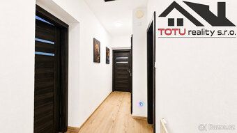 We offer for sale in exclusive representation a two-generation stone family house