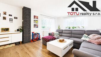 We offer for sale in exclusive representation a two-generation stone family house