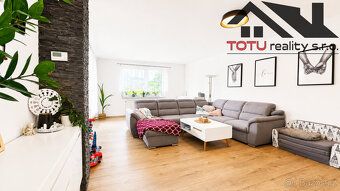 We offer for sale in exclusive representation a two-generation stone family house