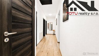 We offer for sale in exclusive representation a two-generation stone family house