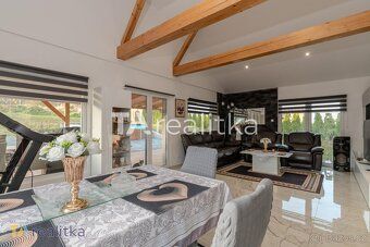 We offer for sale a modern family house with an arrangement of 4+kk including pantry, approved…