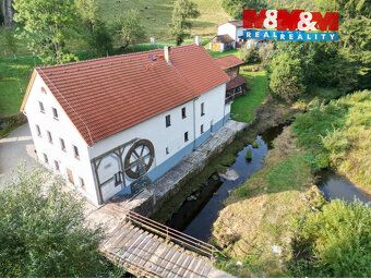 We offer for sale an established pension Mill at the oak in town Děkan