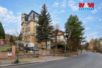 Nabízíme k prodeji výjimečný byt situovaný v samotném srdci 