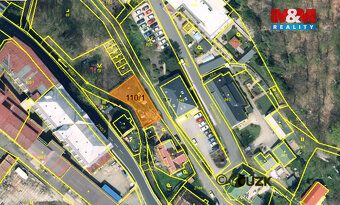 Nabízíme k prodeji atraktivní pozemek o rozloze 2010 m², kte