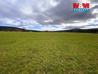 We offer for sale land classified as arable soil area of 1