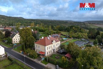 We offer for sale a renowned restaurant with guesthouse in new Renaissance style located on…