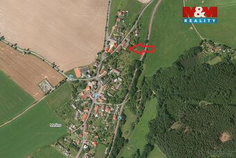 We offer for sale a beautiful barn in the village of Mešno, ideal for conversion into a family or holiday home.