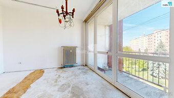 , Nabízíme Vám ke koupi bytovou jednotku o dispozici 4+1 při