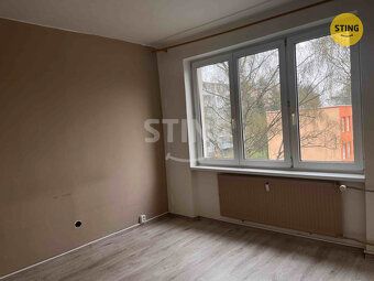 Nabízíme pronájem v bytě 2+1 s lodžií na ul. Opavská, , Ostr