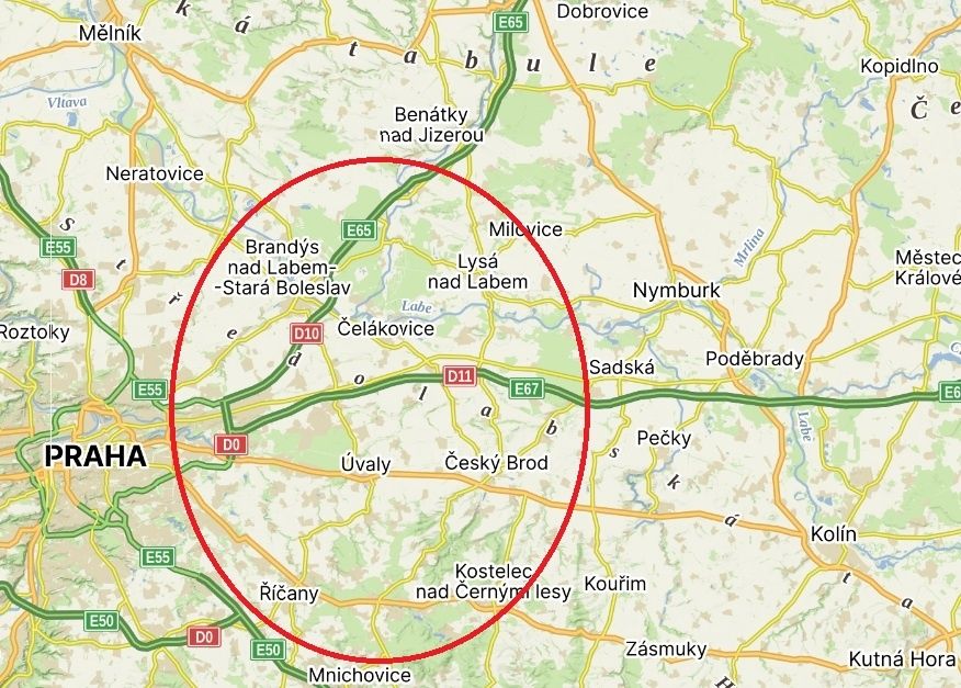 Hledáme pronájem, ideálně přízemního domu, pro 2 osoby do 30