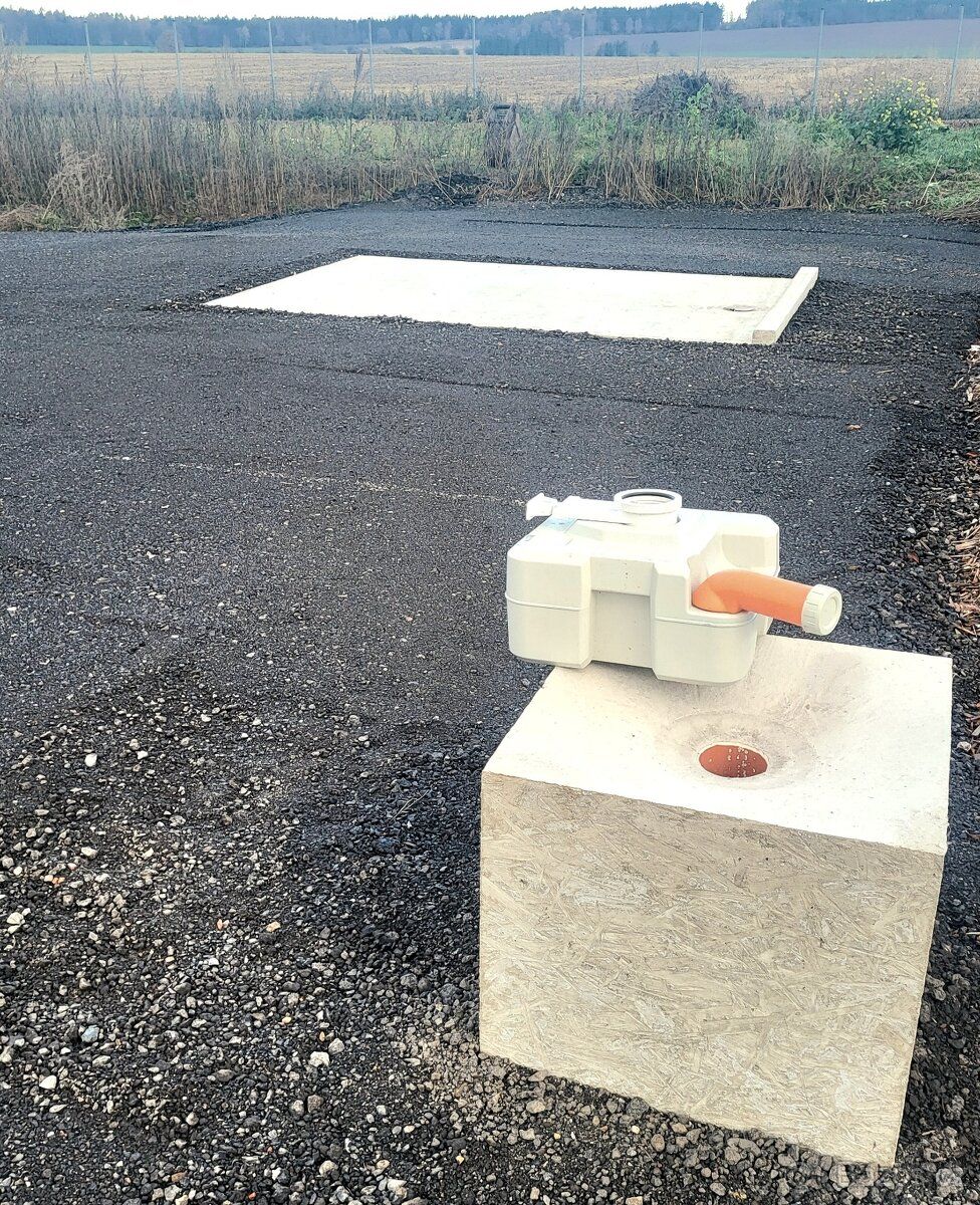 Pronájem parkovacího místa pro karavany, obytné vozy, auta, 