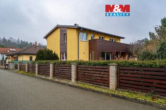 Prodám dům o dispozici 5+1 ,plánováno 7+1. V České Lípě. Ele