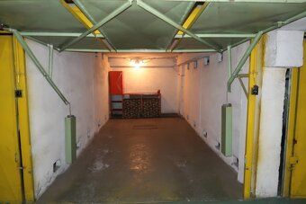 Nabízím k prodeji samostatnou garáž o výměře 18 m², která je