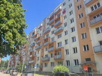 Nabízíme k pronájmu plně vybavený byt 1+1 v 3.NP, 38m2 na ul