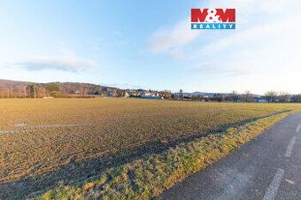 Prodám jako přímy majitel zastavitelný pozemek 1 067m2, Lipů