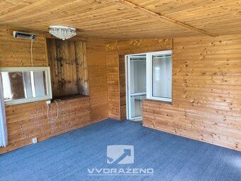 Předmětem prodeje je zděný rodinný dům o ploše přesahující 2