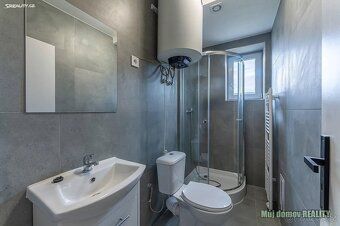 # Pronájem útulného bytu 1+kk s terasou | 22 m and sup2; + t