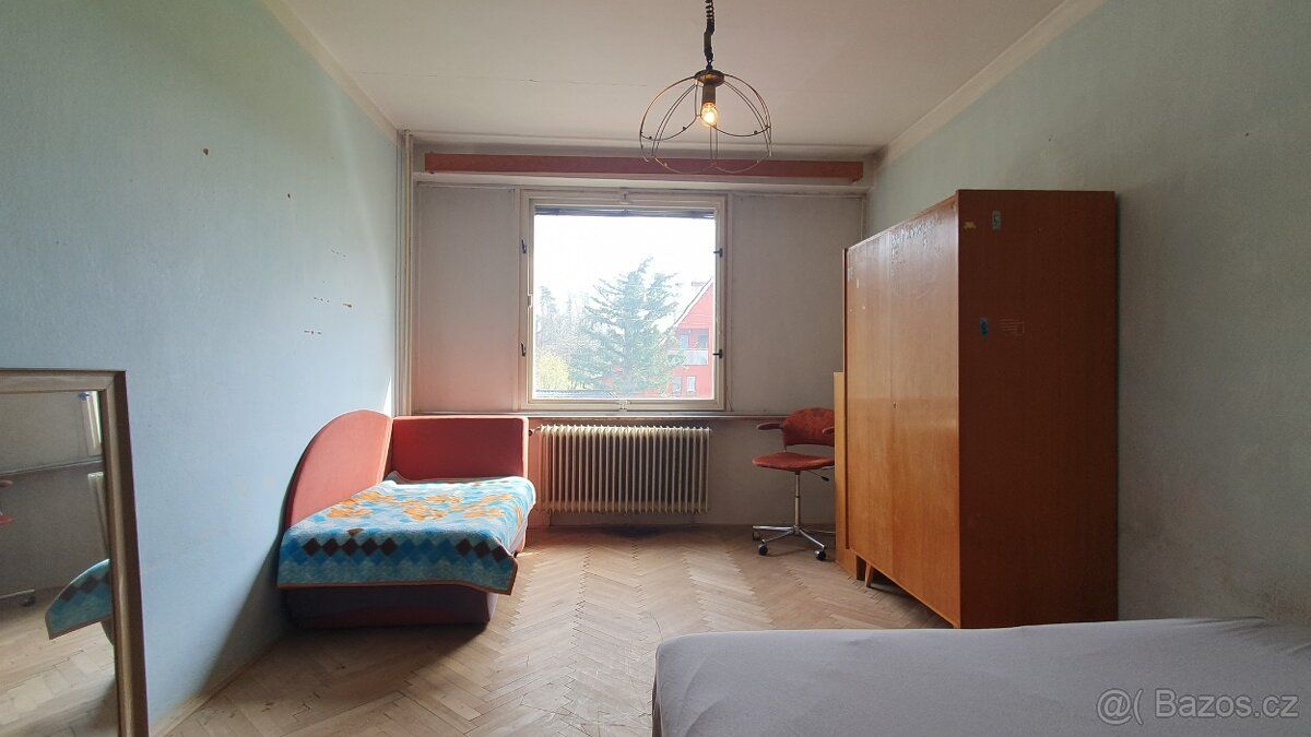 Nabízíme k pronájmu byt 3+1 o velikosti 80 m2 v obci Hoštálk