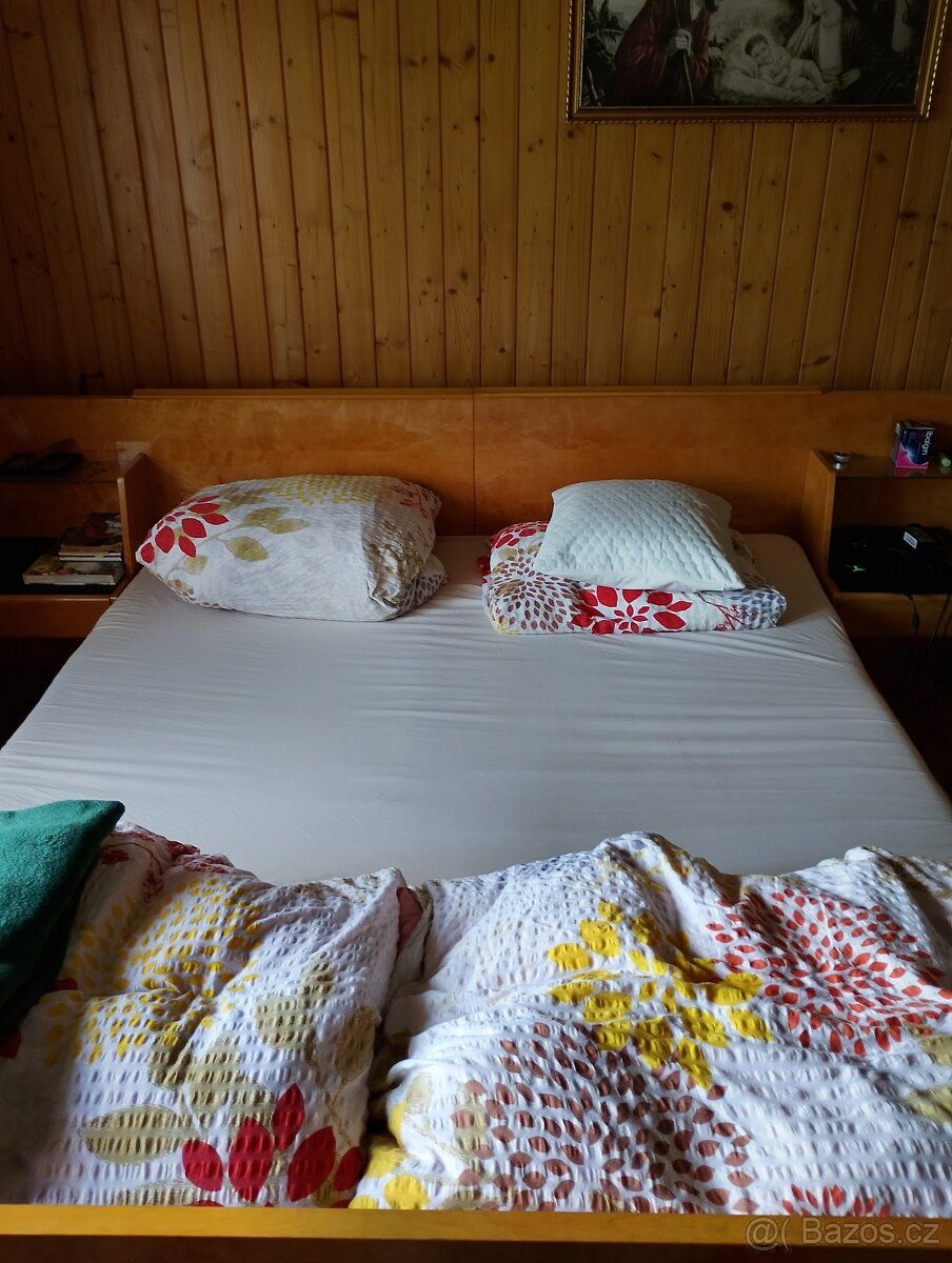 Nabízím k pronájmu skromně zavedenou chalupu ,lokalita Ostra