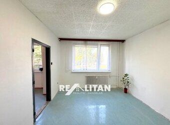Pro prohlídku, volejte: 608 460 172 Výhradně Vám nabízíme př