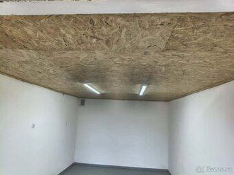 Pronajmu garáž o rozměrech 3×6m (18m2), případně 6x4 (24m2)v