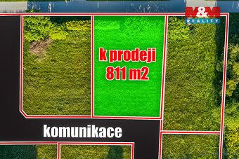 Nabízíme k prodeji stavební pozemek v obci Hrobice - část ob