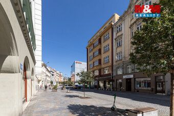 Luxusní výměra v osobním vlastnictví, parkovací stání ve dvo
