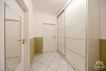 Naše společnost Vám nabízí k pronájmu vybavenou bytovou jedn