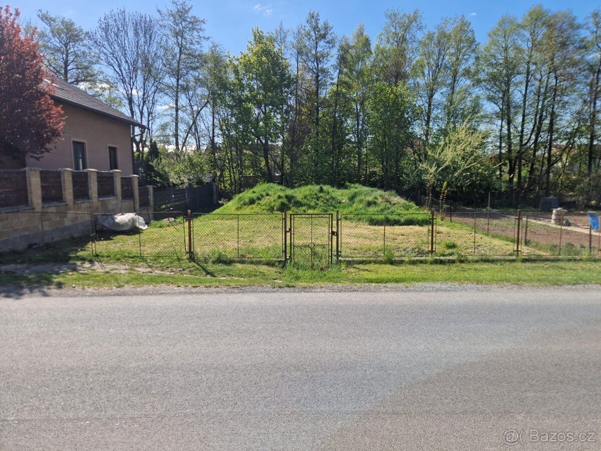 Prodám zahradu v obci Bělkovice Lašťany o velikosti 445 m2 -