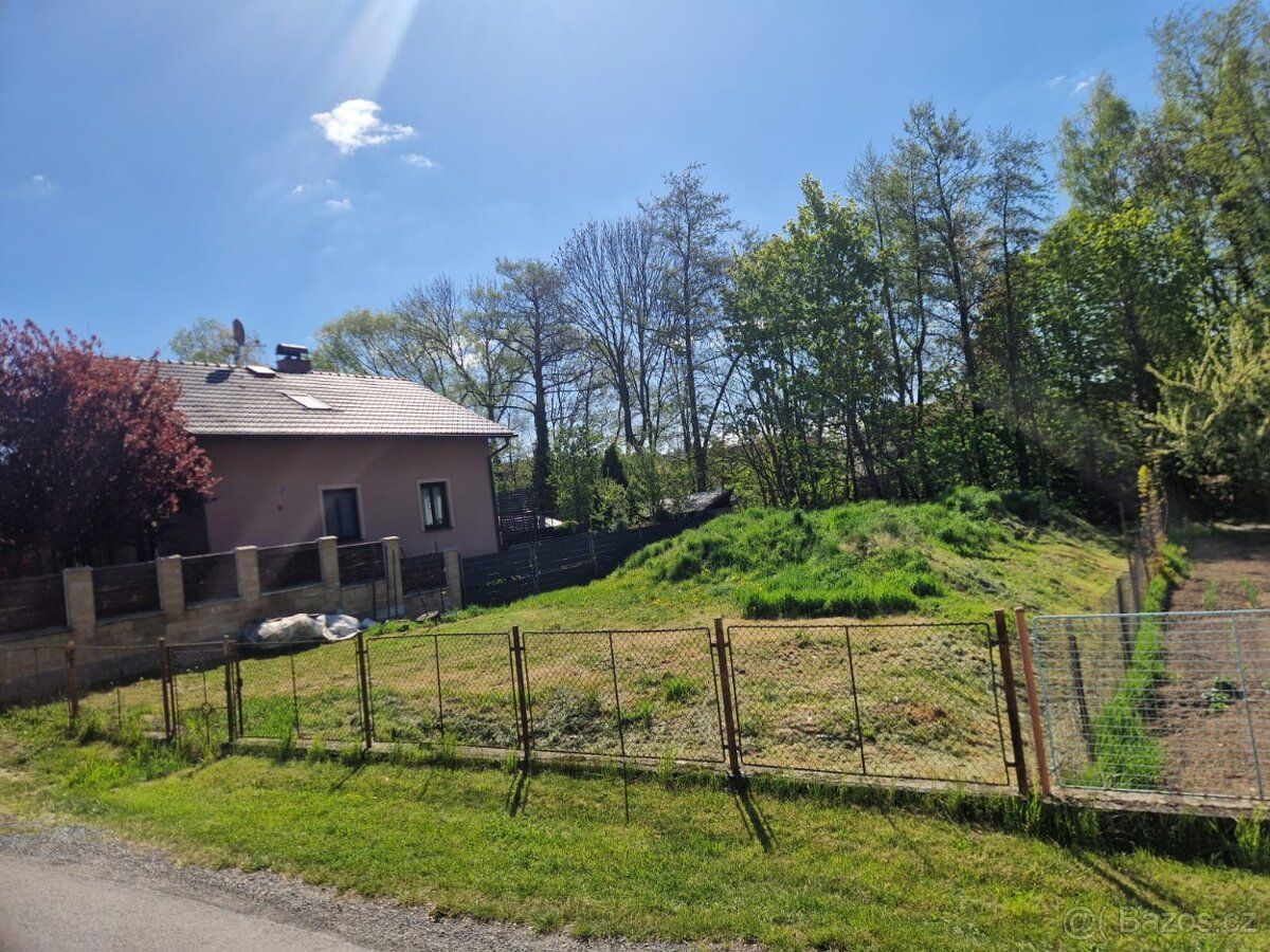 Prodám zahradu v obci Bělkovice Lašťany o velikosti 445 m2 -
