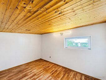 Prodávám moderní rekreační chatu 3+kk o užitné ploše 55 m² n