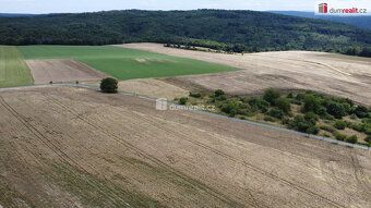 , prodej pozemku o celkové rozloze 3943 m² v obci Sýkořice n