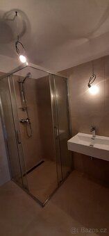 Nabízím k pronájmu moderní novostavbu bytu 2+kk (38 m²) na u
