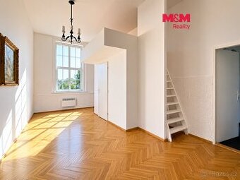 Nabízím pronájem skladovacího prostoru 300m2 v zateplené hal