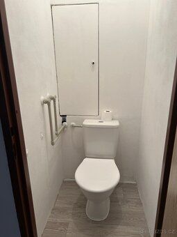 Oferujemy długoterminowy wynajem jasnego i ciepłego