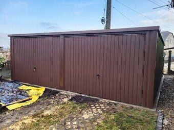 Parametry: Typ střechy-pultová střecha spád od vrat dozadu T