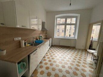 Я пропоную орендувати затишний і сучасний квартиру 2+кк