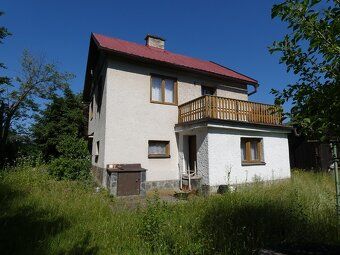 Продається будинок у селі Горнієленьї. Будинок знаходиться