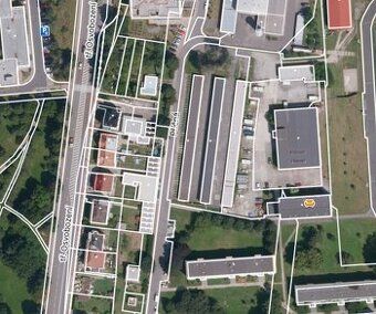 Nabízím k prodeji v Otrokovicích u Štěrkoviště v první horni