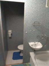 Оренда сонячної квартири 1+КК, 28 м² в панельному будинку