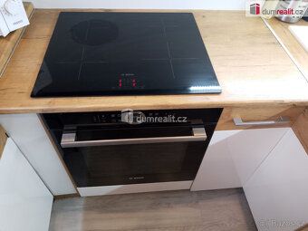 + 3.900,- zł zaliczki na media dla 2 osób, Domrealit.pl