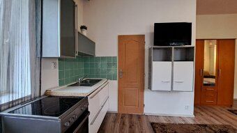 Nájom zariadeného bytu 1+kk 32 m² v časti Jundrov. Plne