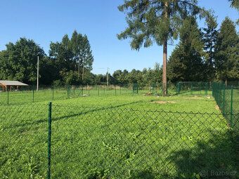Оренда двох дачних ділянок кожна площею 175 м² на тихому і
