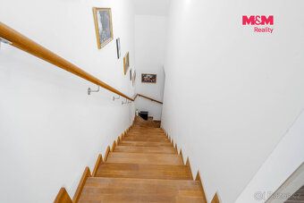 Hledáte dokonalý balanc mezi klidem venkova a pulzujícím živ