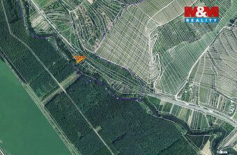 Prodej pozemku o výměře 232 m2 v katastru obce Židlochovice.