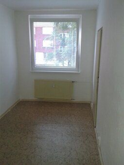 Dlouhodobě pronajmu 2+1, 50m2, s možnosti odkupu bytu v budo